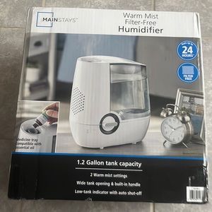 Warm mist filter- free humidifier